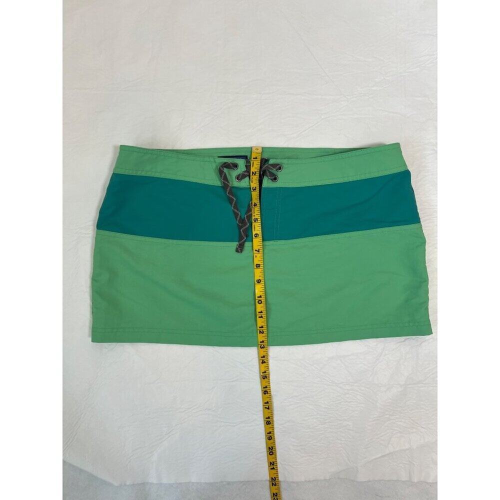 PATAGONIA WOMENS BOARD SKIRTIE MULTIPLE SIZES 2 AND 14 GREEN - Picture 9 of 11